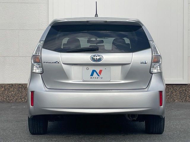 PRIUS Alpha