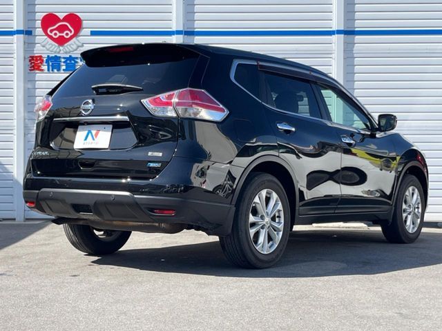 X-TRAIL 2WD