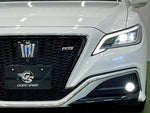 CROWN sedan hybrid