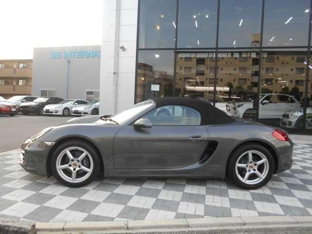 PORSCHE BOXSTER