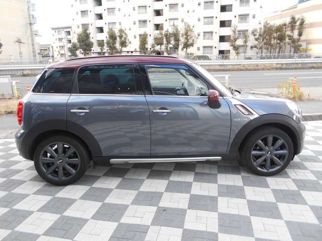 BMW MINI COOPER D CROSSOVER
