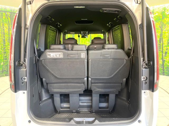 STEPWAGON e:HEV SPADA