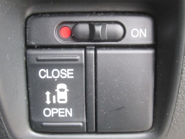 N BOX