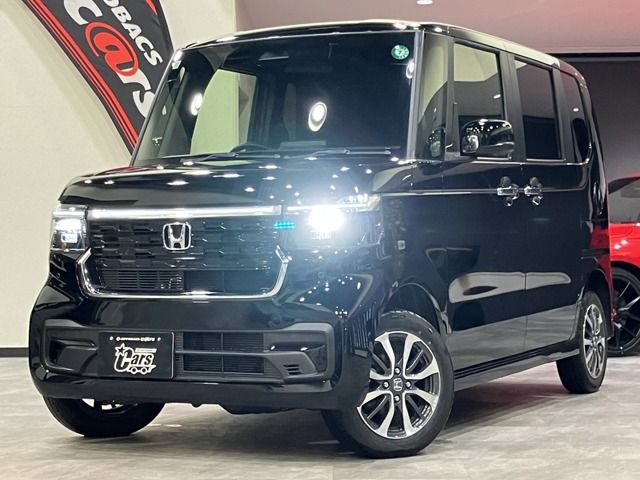 N-BOX CUSTOM 4WD
