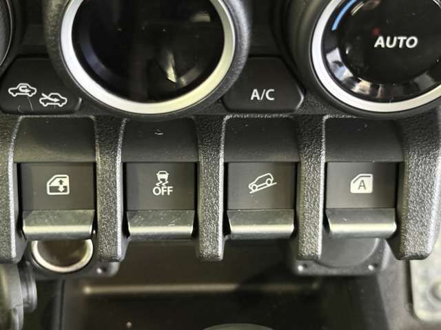 JIMNY NOMADE