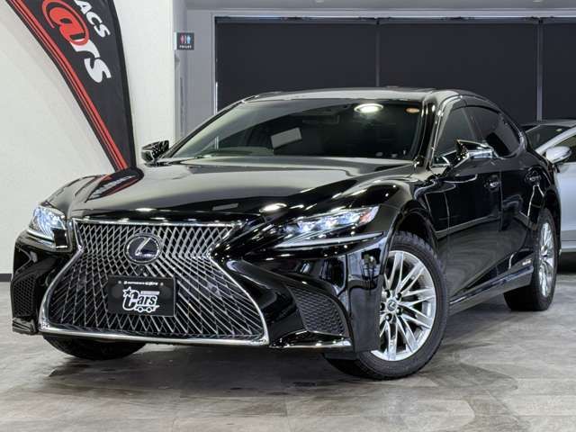 LEXUS LS500h 4WD