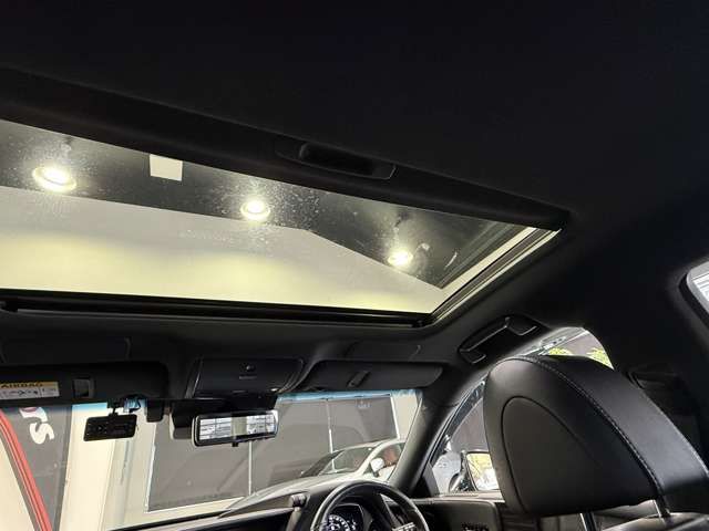 LEXUS LS500h 4WD