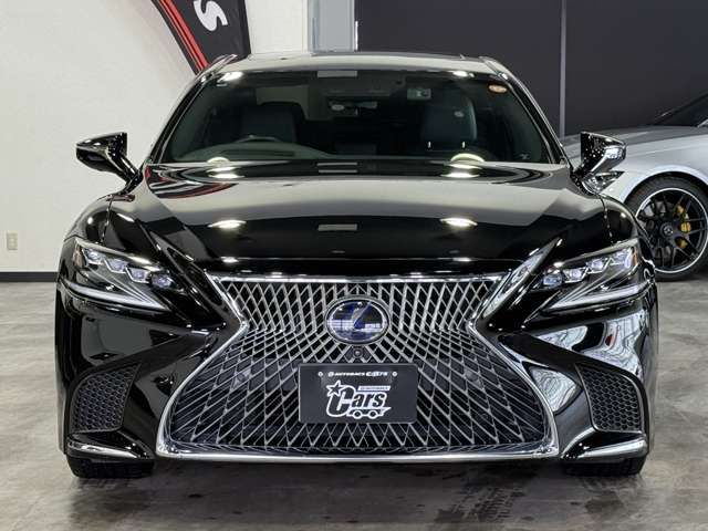 LEXUS LS500h 4WD