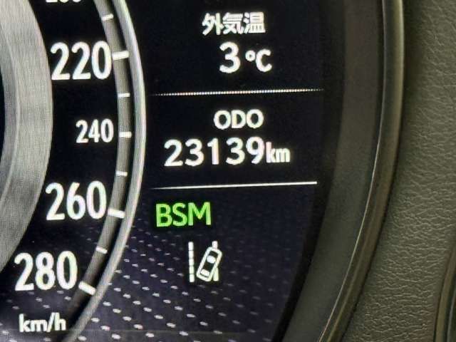 LEXUS LS500h 4WD