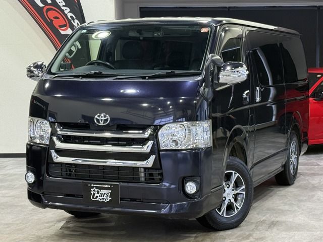 REGIUSACE van 4WD