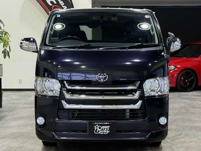REGIUSACE van 4WD