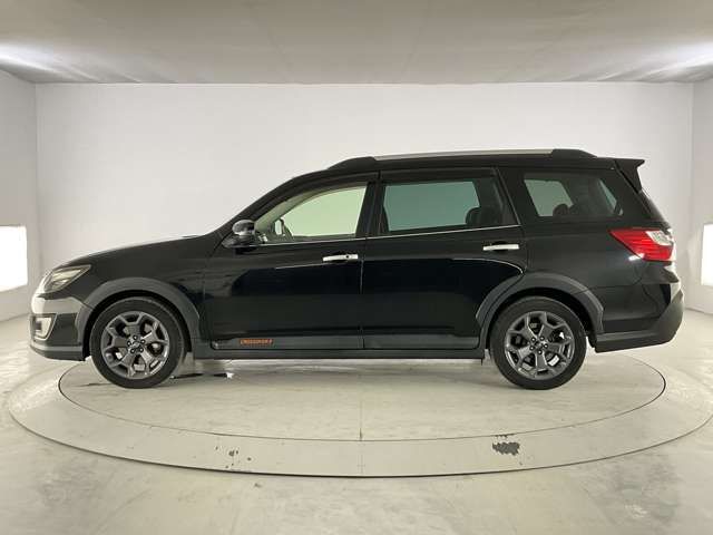 EXIGA CROSSOVER 7