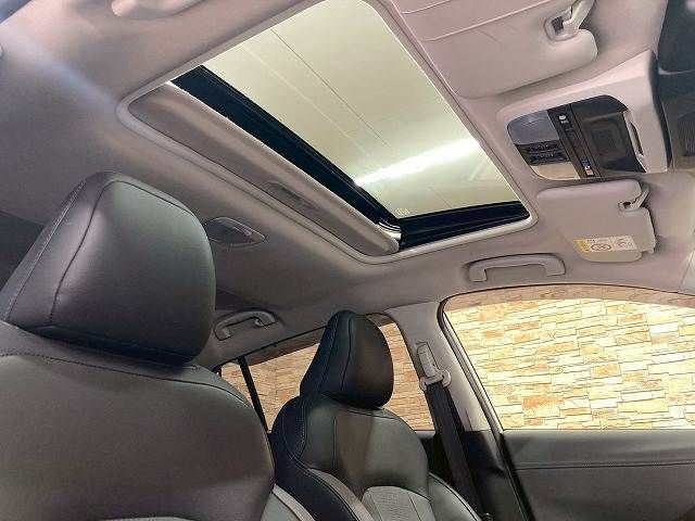 CROSSTREK