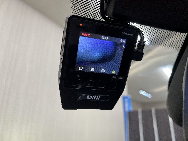 MINI open