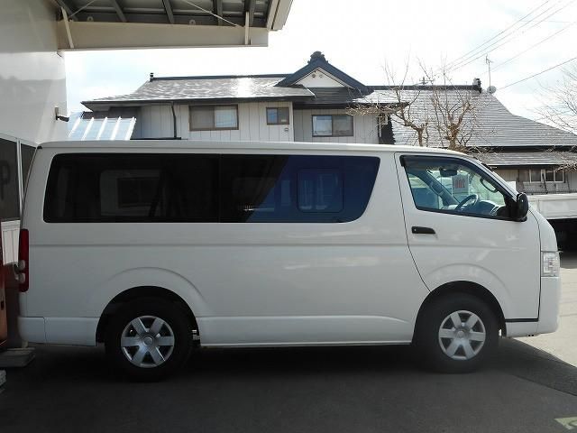 HIACE van 4WD