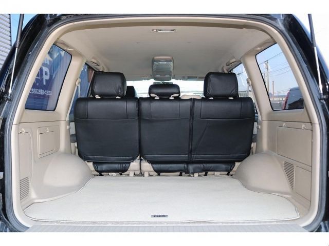 LANDCRUISER wagon