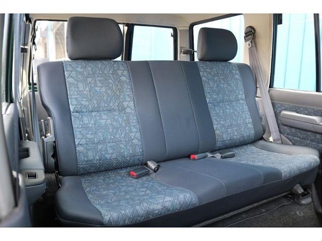 LANDCRUISER van