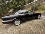 JAGUAR XJseries sedan