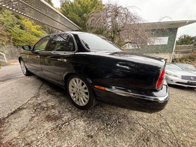 JAGUAR XJseries sedan