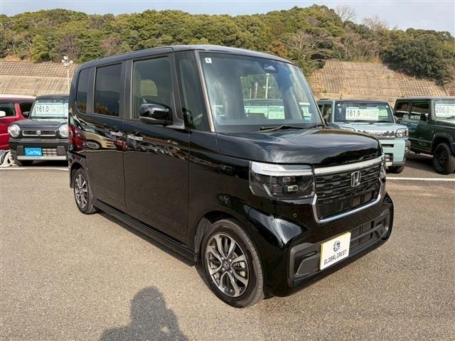 N-BOX CUSTOM