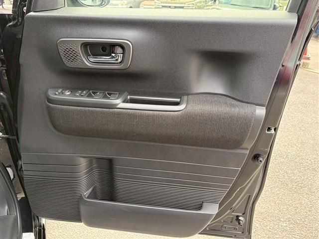 N-BOX CUSTOM