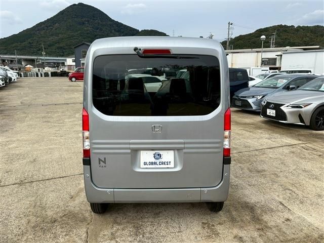 N-VAN