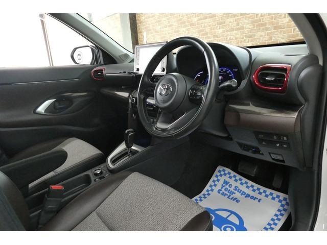 YARIS CROSS HYBRID
