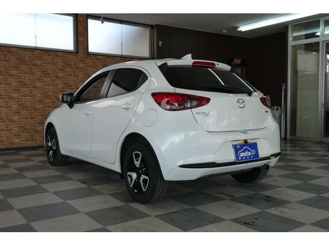MAZDA2