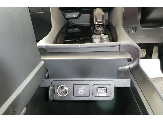 ALPHARD hybrid 4WD