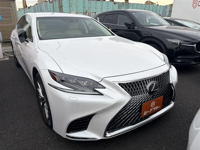 LEXUS LS500