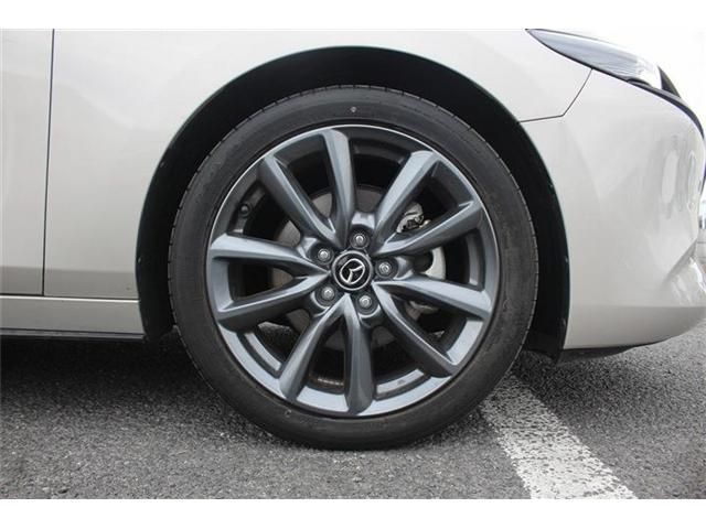 MAZDA3 FASTBACK