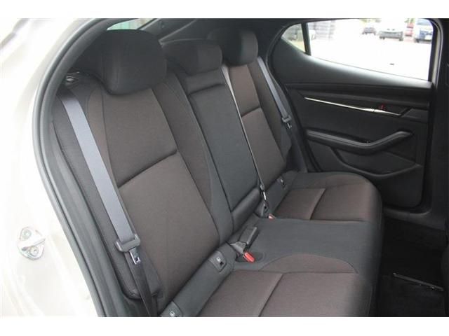 MAZDA3 FASTBACK