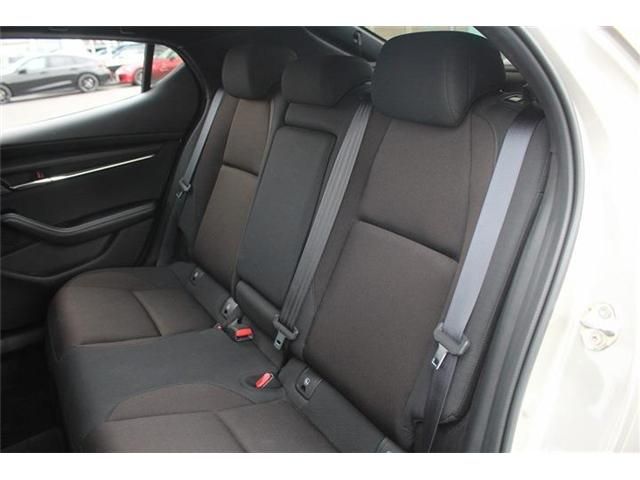 MAZDA3 FASTBACK