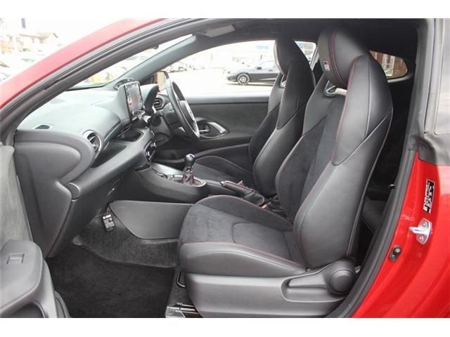 GR YARIS