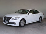 CROWN sedan