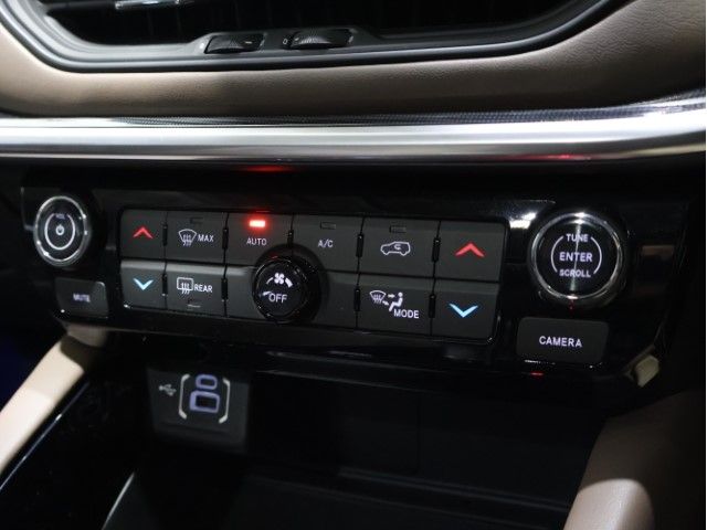 JEEP COMMANDER