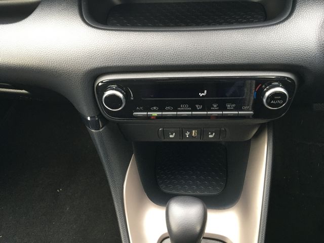 YARIS HYBRID
