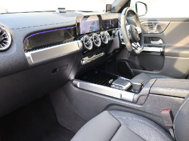 MERCEDES AMG GLB class