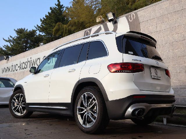 MERCEDES AMG GLB class