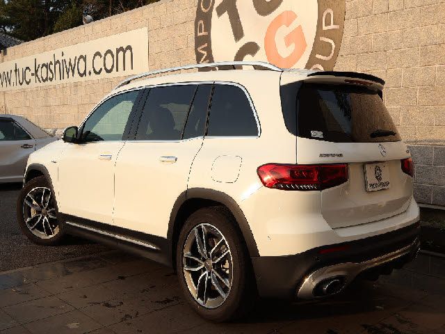 MERCEDES AMG GLB class