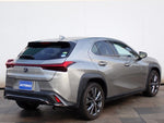 LEXUS UX200