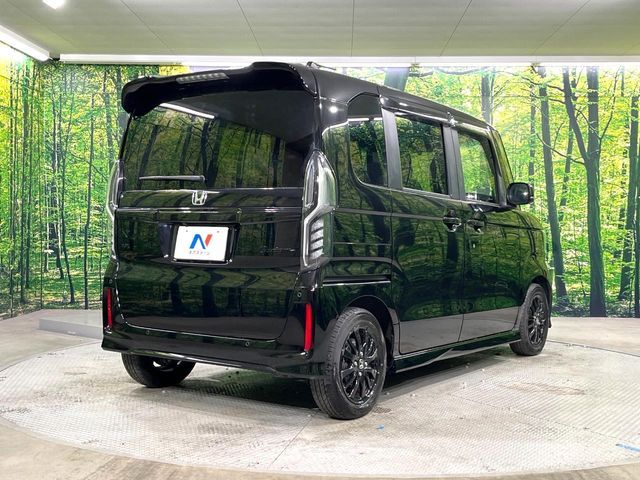 N-BOX CUSTOM