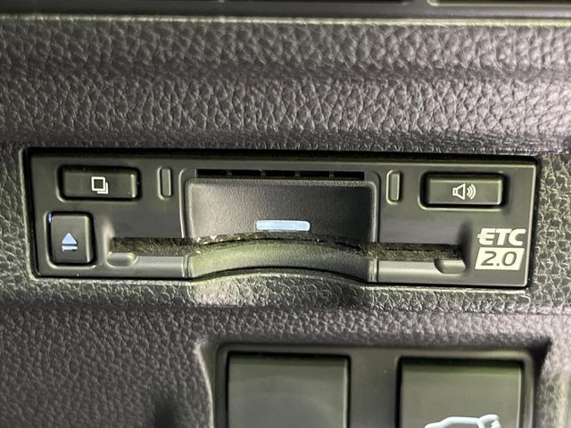 COROLLA CROSS HYBRID