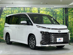 VOXY HYBRID