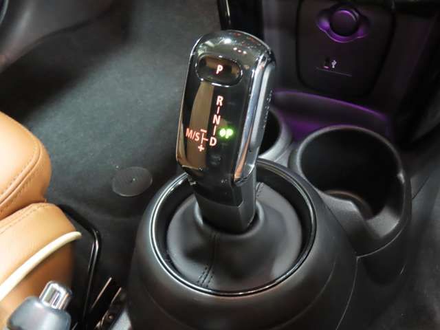 MINI COOPER D 5DOOR