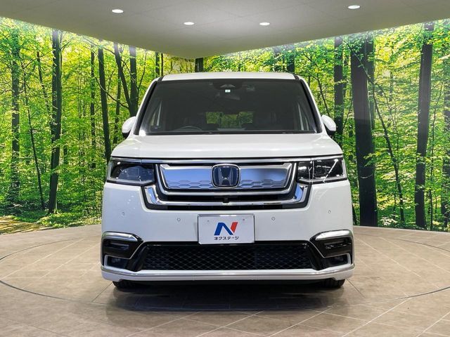 STEPWAGON e:HEV SPADA