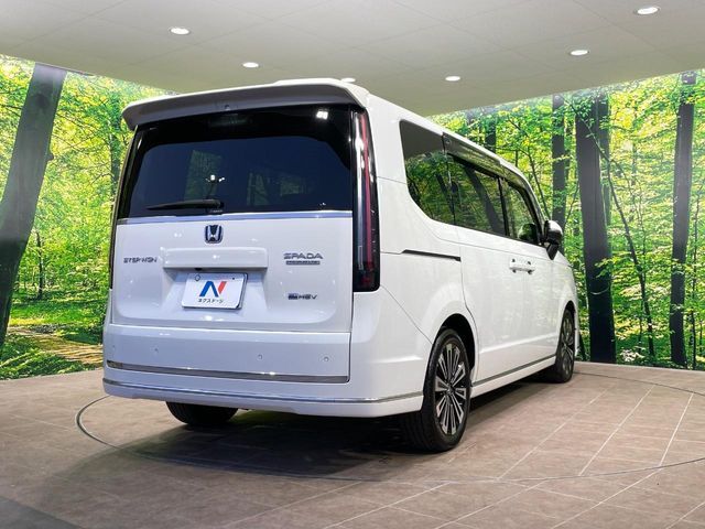STEPWAGON e:HEV SPADA