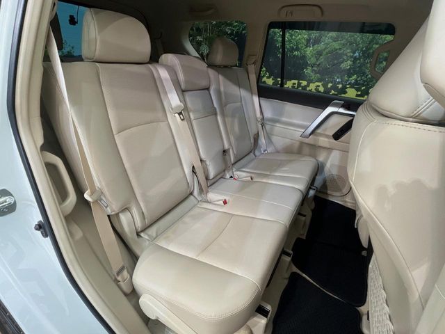 LANDCRUISER PRADO