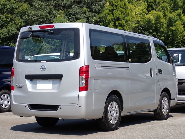 NV350 CARAVAN 4WD