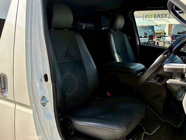HIACE van 2WD